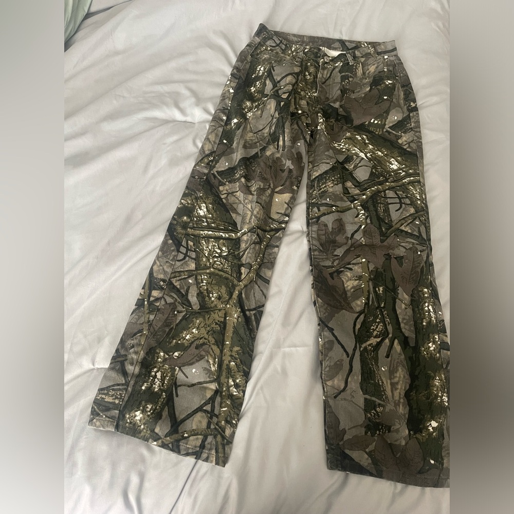 camo pants